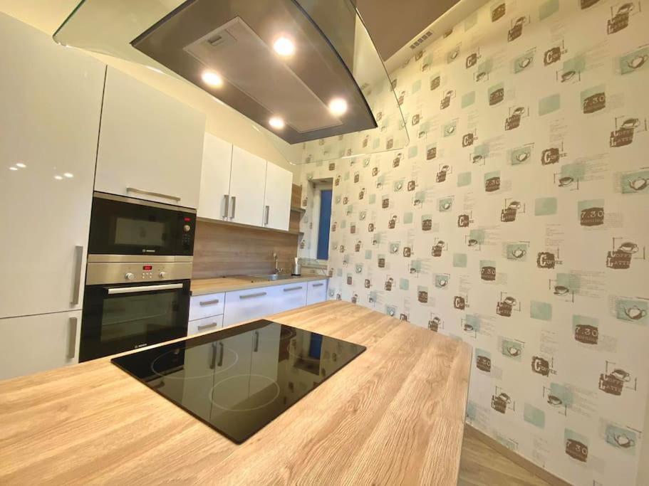 Ferienwohnung Luxury Buda Budapest Exterior foto